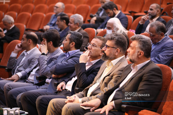 نشست خبری شهردار اراک