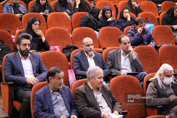 نشست خبری شهردار اراک