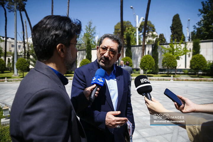 حیاط هیئت دولت