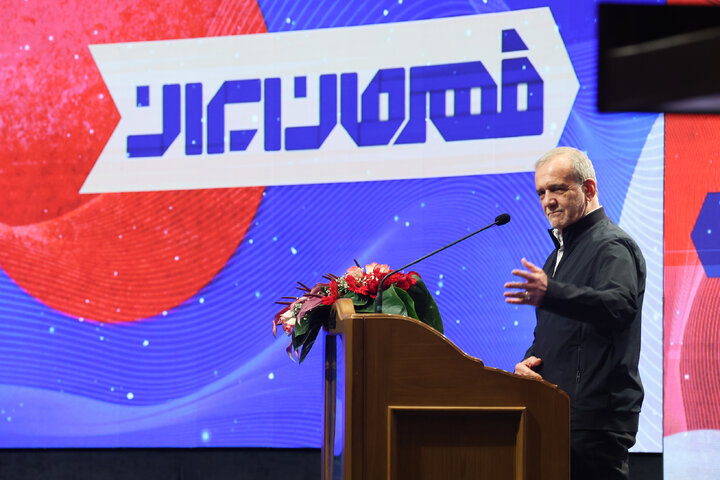 در هر عرصه‌ای باید به سمت بهترین‌ها حرکت کنیم