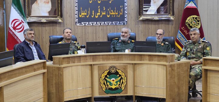 دیدار فرماندهان ارشد استانی سپاه با فرماندهان ارشد ارتش در آذربایجان شرقی