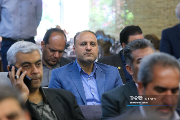 نخستین گردهمایی شهرداران شهرهای استان اصفهان