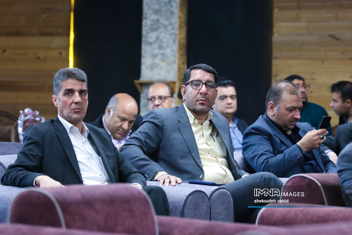 نخستین گردهمایی شهرداران شهرهای استان اصفهان