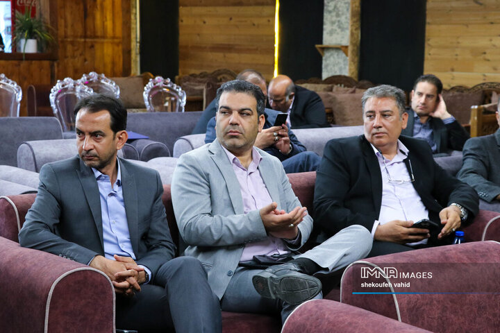 نخستین گردهمایی شهرداران شهرهای استان اصفهان