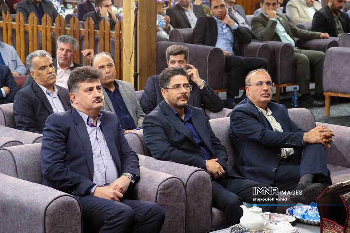 نخستین گردهمایی شهرداران شهرهای استان اصفهان