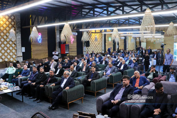 نخستین گردهمایی شهرداران شهرهای استان اصفهان