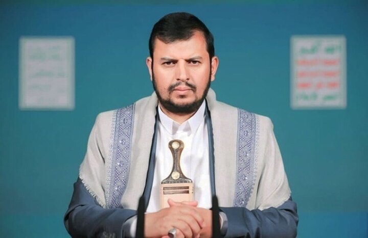 رهبر انصارالله یمن: آمریکا در هفته جاری بیش از ۲۲۰ حمله به مناطق مختلف یمن انجام داده است
