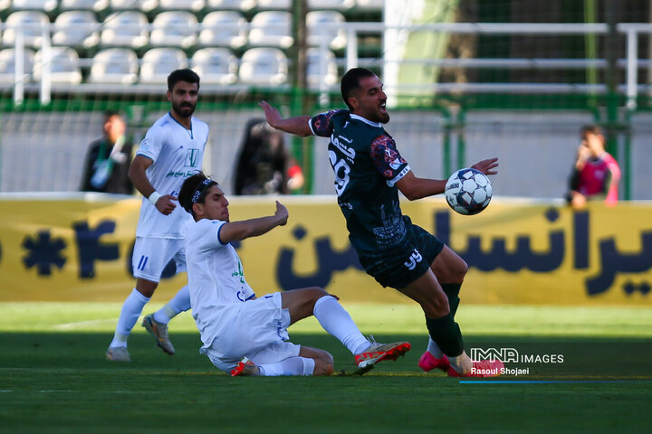 هفته بیست‌وهفتم لیگ برتر فوتبال؛ ذوب‌آهن - استقلال خوزستان