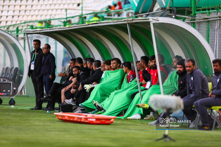 هفته بیست‌وهفتم لیگ برتر فوتبال؛ ذوب‌آهن - استقلال خوزستان