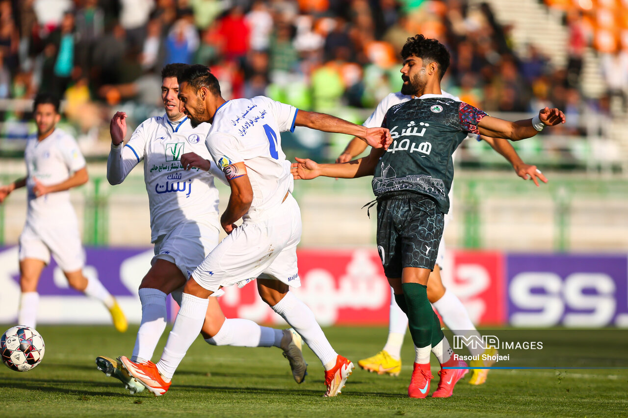 بررسی احتمالات سقوط تیمهای لیگ برتری/ نساجی با معجزه میماند