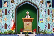 ارتش و سپاه بازوان توانمند انقلاب اسلامی هستند