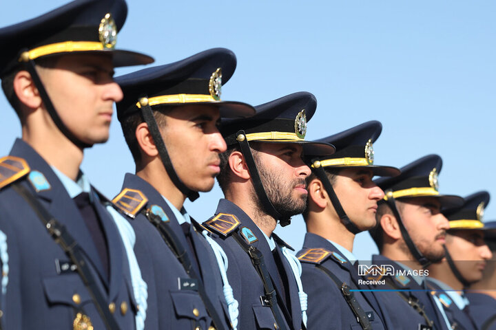 مراسم رژه روز ارتش در تهران