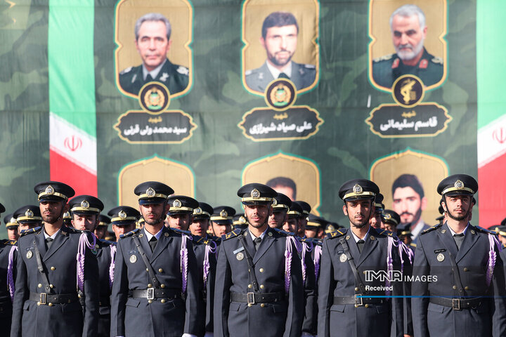 مراسم رژه روز ارتش در تهران