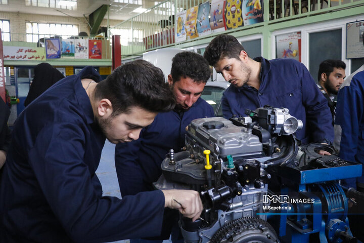 سفر وزیر تعاون، کار و رفاه اجتماعی به استان آذربایجان شرقی