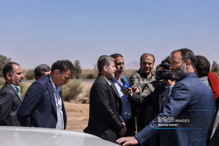 سفر وزیر راه و شهرسازی به شهرستان مبارکه