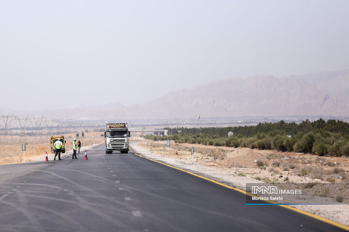 سفر وزیر راه و شهرسازی به شهرستان مبارکه