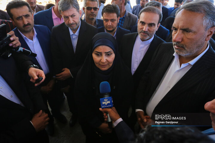 سفر وزیر راه و شهرسازی به استان اصفهان