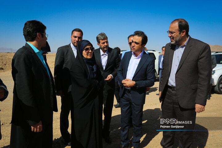 سفر وزیر راه و شهرسازی به استان اصفهان