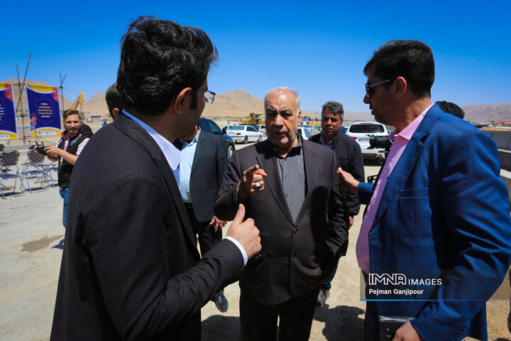 سفر وزیر راه و شهرسازی به استان اصفهان