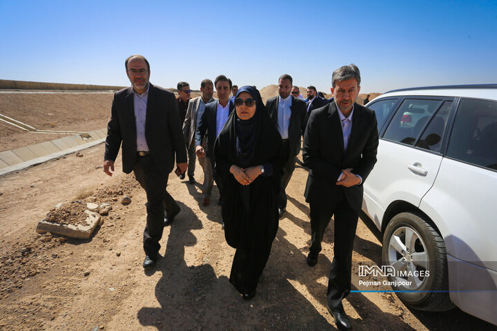 سفر وزیر راه و شهرسازی به استان اصفهان