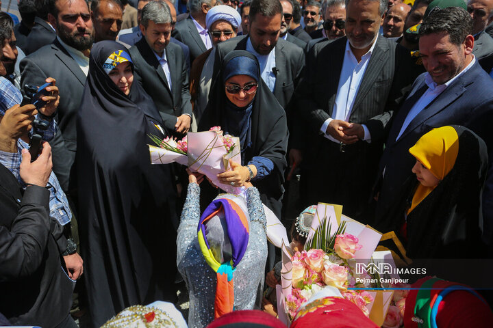 سفر وزیر راه و شهرسازی به استان اصفهان