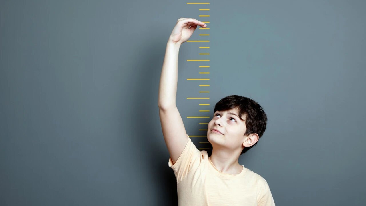 کوتاه قدی کودکان؛ از عوامل تاثیرگذار تا تشخیص صحیح