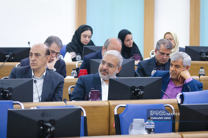 نشست مشترک شورای برنامه‌ریزی و توسعه و شورای مسکن استان اصفهان