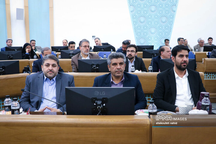 نشست مشترک شورای برنامه‌ریزی و توسعه و شورای مسکن استان اصفهان