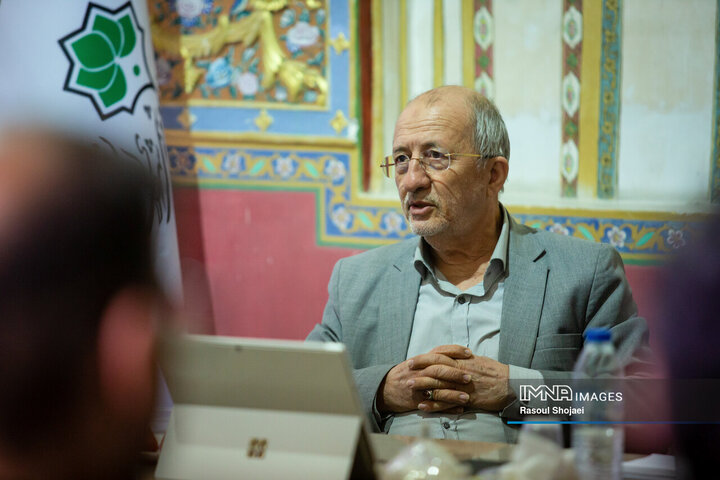 جلسه کمیسیون عمران شورای شهر اصفهان و بازدید از محدوده میدان امام علی(ع)