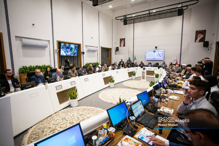 صحن علنی شورای شهر اصفهان