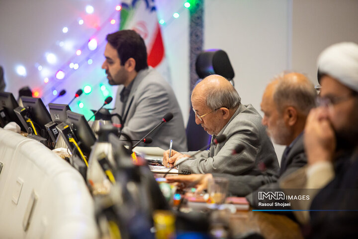 صحن علنی شورای شهر اصفهان