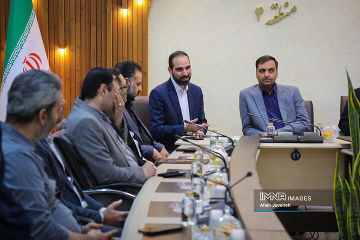 آیین تکریم و معارفه مدیران شهری اصفهان