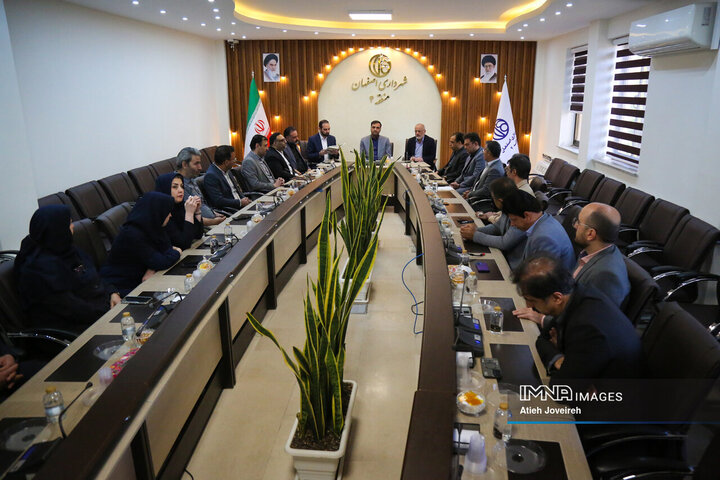 آیین تکریم و معارفه مدیران شهری اصفهان