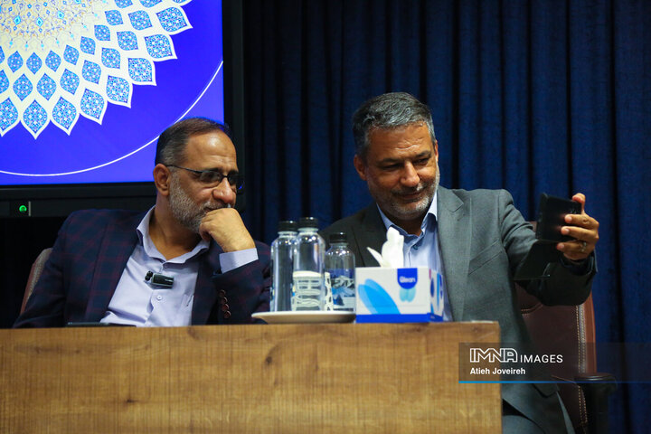 آیین تکریم و معارفه مدیران شهری اصفهان