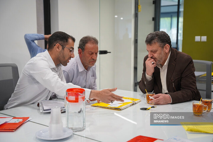 کمیته نظارتی شورای شهر اصفهان در منطقه 7 شهرداری