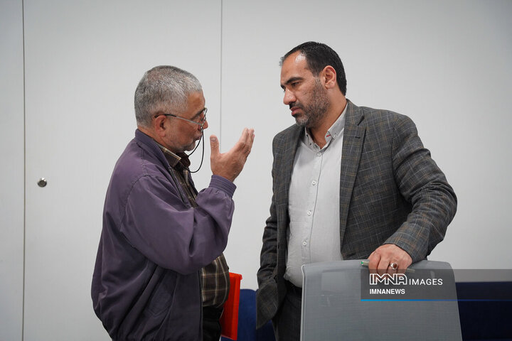 کمیته نظارتی شورای شهر اصفهان در منطقه 7 شهرداری