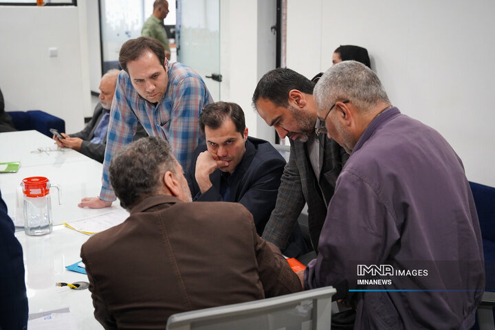 کمیته نظارتی شورای شهر اصفهان در منطقه 7 شهرداری