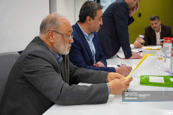 کمیته نظارتی شورای شهر اصفهان در منطقه 7 شهرداری