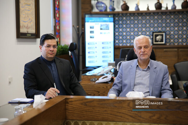 جلسه شورای حمل‌ونقل و ترافیک شهر اصفهان