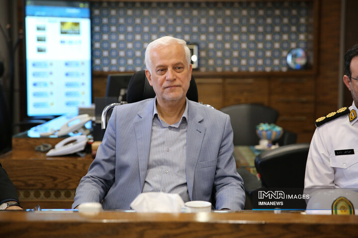 جلسه شورای حمل‌ونقل و ترافیک شهر اصفهان