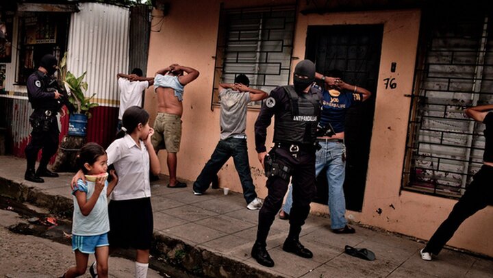 سرقت کیف «وزیر حافظ امنیت» در واشنگتن خبرساز شد