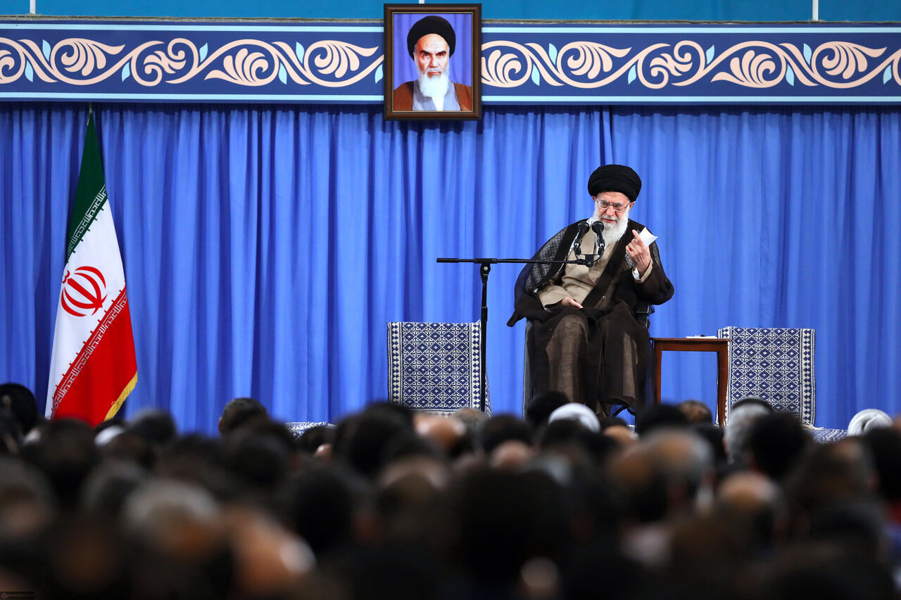 نگرانیهای رهبر انقلاب از غروب این گنجینه