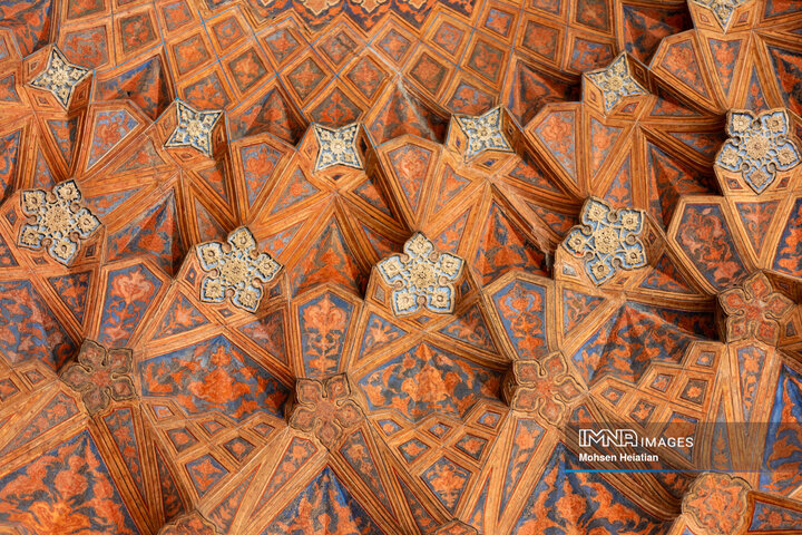 سر در قیصریه