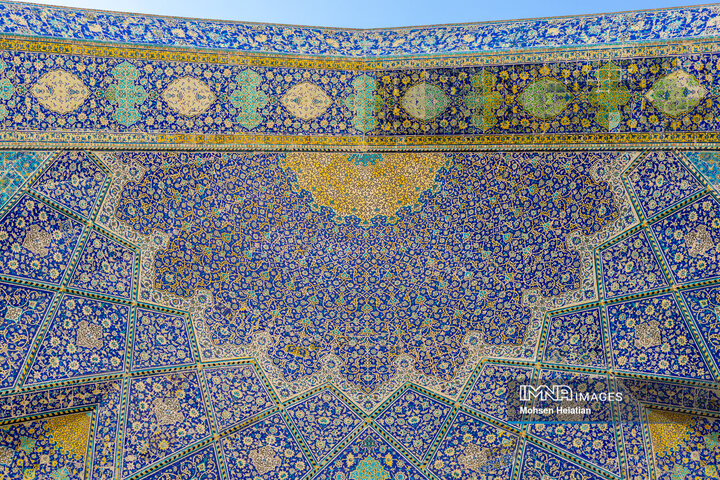 اصفهان به روایت شکوه سقف‌ها