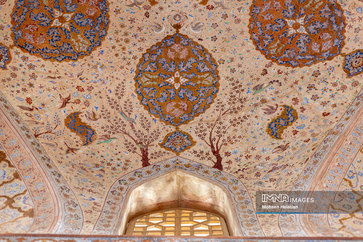 کاخ عالی قاپو