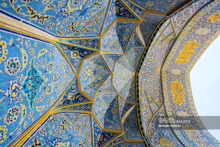 اصفهان به روایت شکوه سقف‌ها