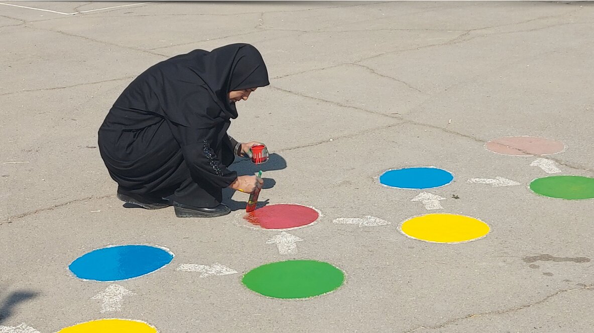 از افزایش امید به زندگی ایرانیان تا روایت معلمی که مدرسه را به دنیایی از زندگی تبدیل کرد