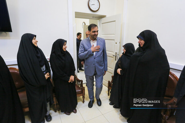 آیین تکریم و معارفه اداره کل سرمایه انسانی، اداره کل بازرسی و اداره کل حسابرسی شهرداری اصفهان