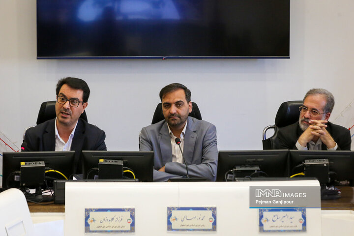 آیین تکریم و معارفه اداره کل سرمایه انسانی، اداره کل بازرسی و اداره کل حسابرسی شهرداری اصفهان