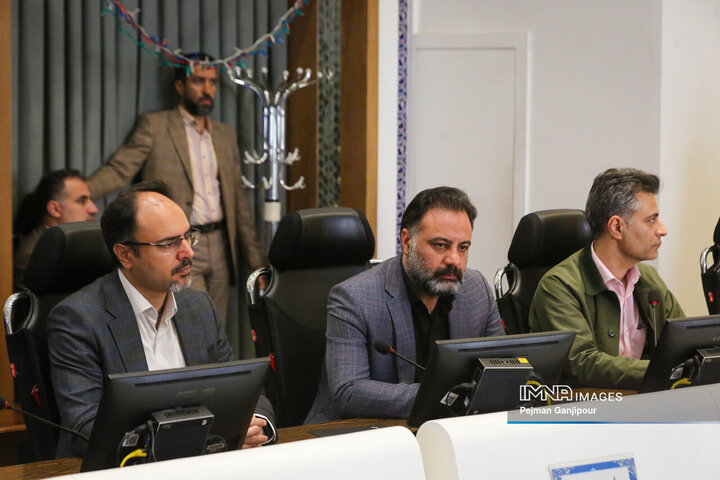 آیین تکریم و معارفه اداره کل سرمایه انسانی، اداره کل بازرسی و اداره کل حسابرسی شهرداری اصفهان